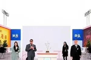 《开播预告速览》封面，展示近期预告清单